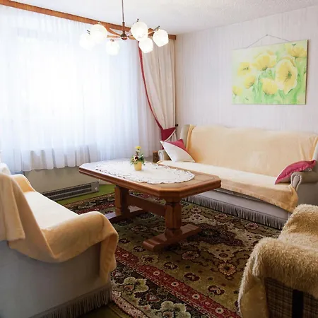 度假居 Retreat, Cleaning Included Hontheim